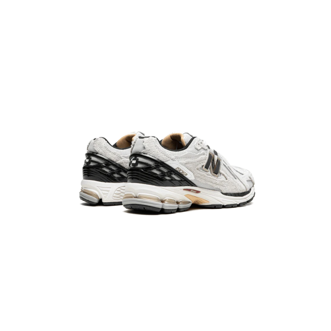 New Balance 1906D protection pack reflection