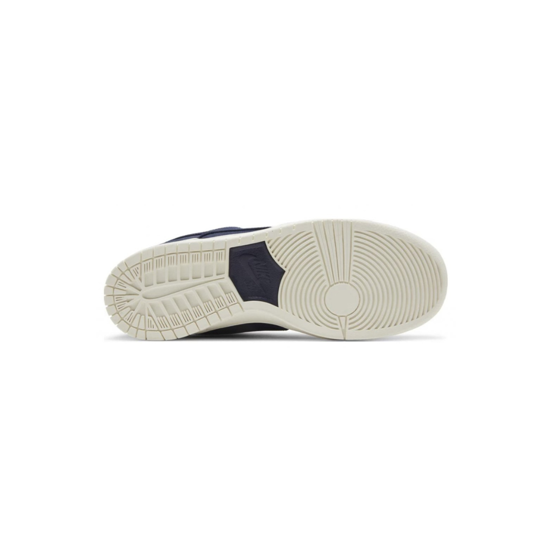 Nike SB Dunk Low Pro White Gum