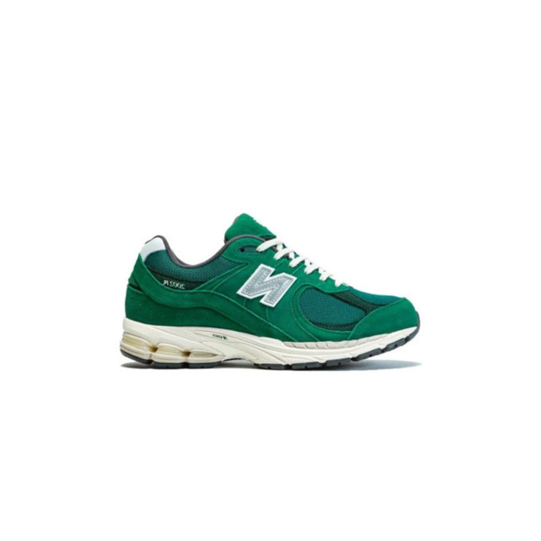New Balance 2002R en Verde Noche