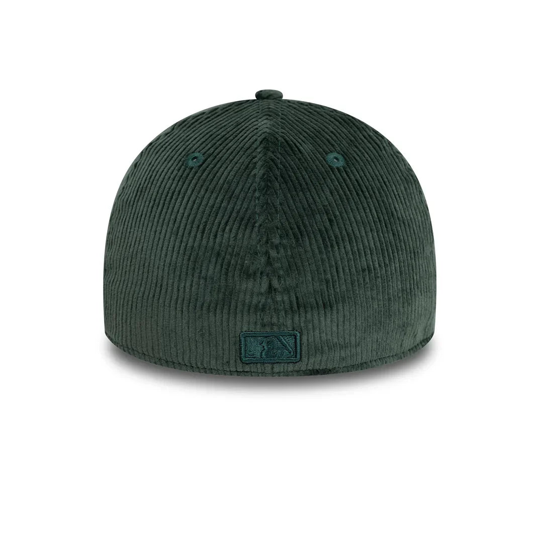 Gorra elástica New York Yankees en verde oscuro 39THIRTY - New Era