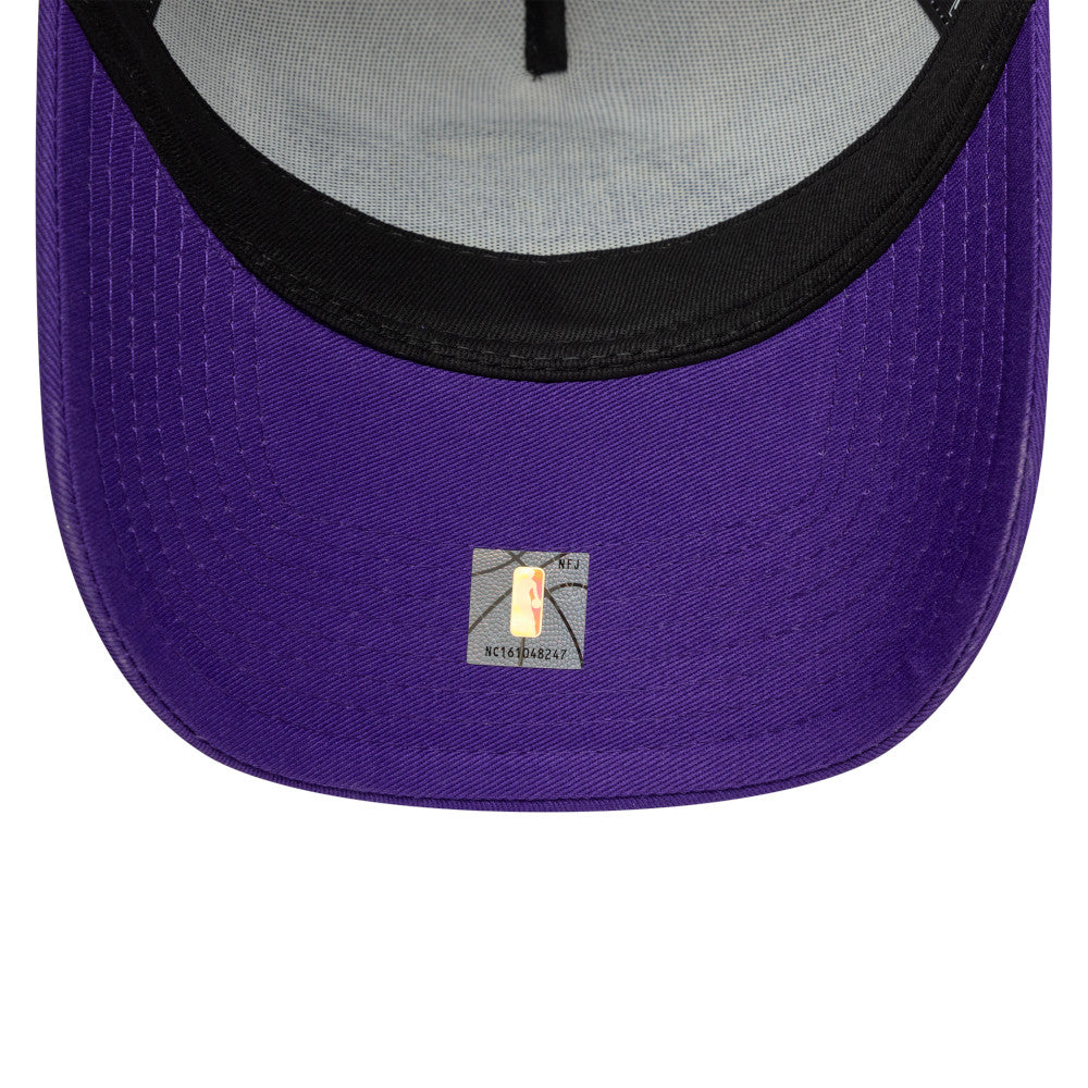 9FORTY Gorra LA Lakers NBA Side Patch 9FORTY A-Frame Trucker Morado